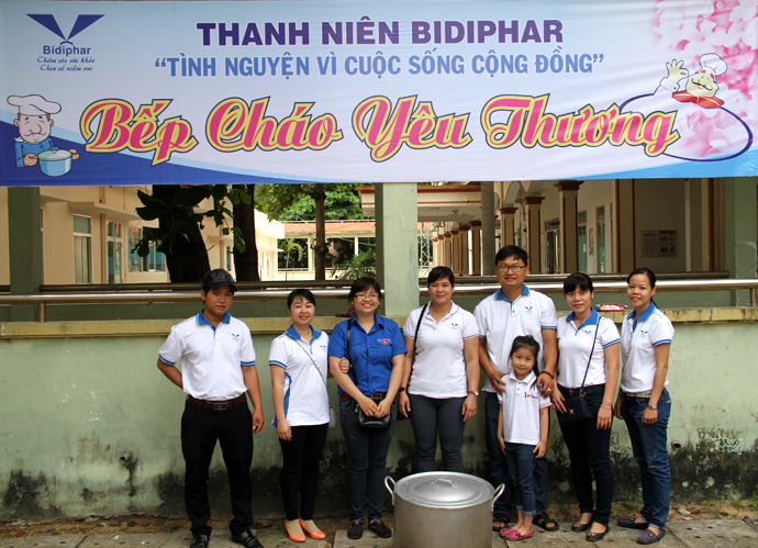 “Bếp cháo yêu thương” ấm lòng người bệnh