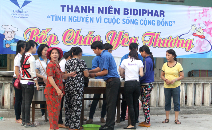 “Bếp cháo yêu thương” – Thanh niên Bidiphar tình nguyện vì cuộc sống cộng đồng