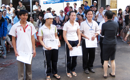 Bidiphar chào mừng ngày Quốc Tế Phụ Nữ 8/3/2011