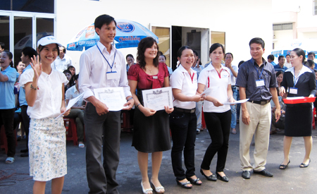 Bidiphar chào mừng ngày Quốc Tế Phụ Nữ 8/3/2011