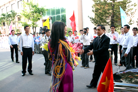 Bidiphar đón tiếp Thủ tướng Chính phủ nước Cộng hòa DCND Lào Thongsing Thammavong