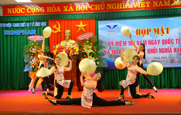 Bidiphar họp mặt chúc mừng ngày Quốc tế Phụ nữ ngày 8/3