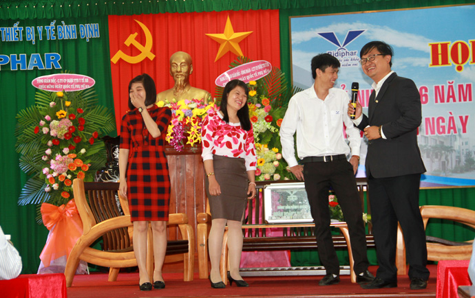 Bidiphar họp mặt chúc mừng ngày Quốc tế Phụ nữ ngày 8/3