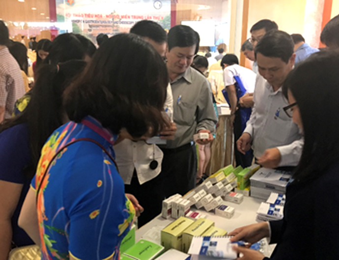 Bidiphar: Tham gia Hội thảo Tiêu hóa – Nội soi Miền Trung năm 2017.