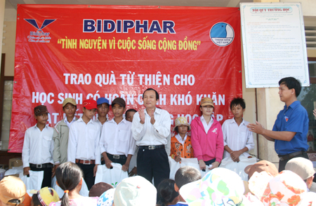 Bidiphar thực hiện chương trình “Tình nguyện vì cuộc sống cộng đồng”