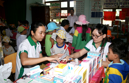 Bidiphar thực hiện chương trình “Tình nguyện vì cuộc sống cộng đồng”