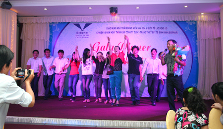 Bidiphar tổ chức các hoạt động chào mừng 30/4 - 1/5 và kỷ niệm 18 năm ngày thành lập công ty