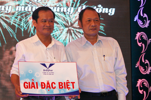 Bidiphar tổ chức Hội nghị khách hàng khối điều trị năm 2013 tại Bình Định