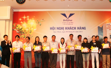 Bidiphar tổ chức Hội nghị khách hàng khối điều trị tại thành phố Quy Nhơn.