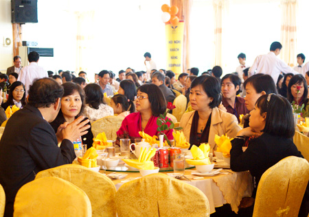 Bidiphar tổ chức hội nghị khách hàng khối ETC năm 2011.