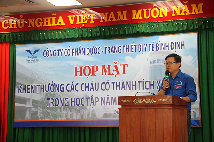 Bidiphar tổ chức họp mặt tuyên dương các cháu có thành tích học tập xuất sắc năm học 2016 - 2017