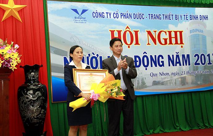 Bidiphar: Tổ chức thành công Hội nghị người lao động năm 2017