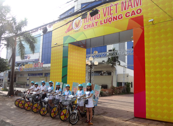 “Calonate” & “Bonevit” đồng hành cùng Hàng Việt tại Cần Thơ