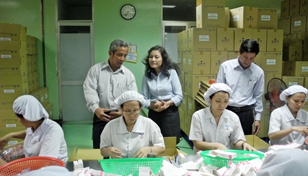 Chủ tịch Tổng LĐLĐ Việt Nam Đặng Ngọc Tùng thăm, làm việc tại Bidiphar