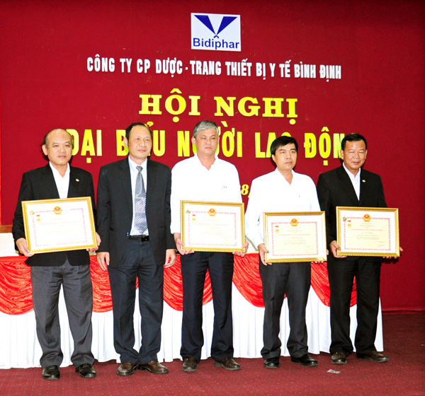 Công ty cổ phần Dược - Trang Thiết bị y tế Bình Định (Bidiphar) tổ chức Hội nghị Đại biểu người lao động năm 2014