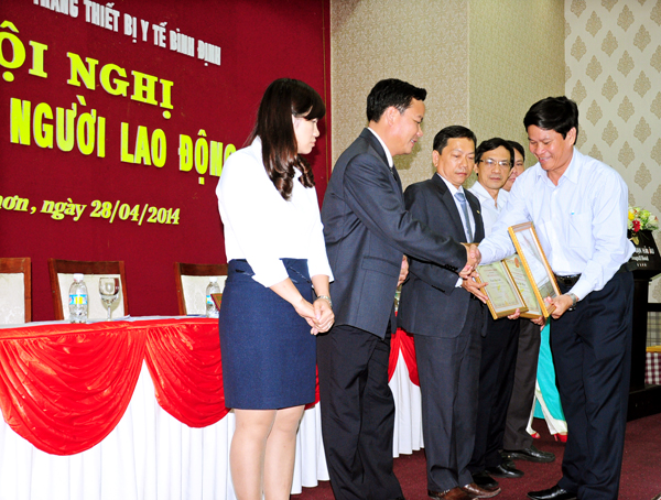 Công ty cổ phần Dược - Trang Thiết bị y tế Bình Định (Bidiphar) tổ chức Hội nghị Đại biểu người lao động năm 2014