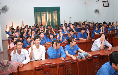 Đại hội đại biểu Đoàn Cơ sở Công ty Dược – Trang thiết bị Y tế Bình Định nhiệm kỳ 2012 – 2014