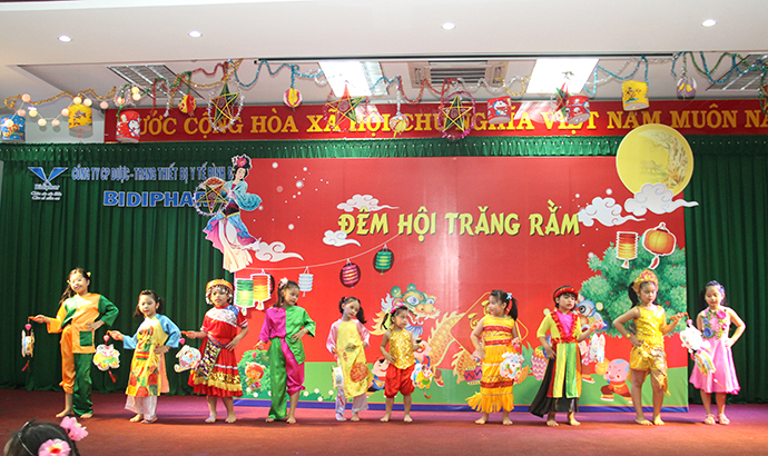 Đêm hội trăng rằm 2017
