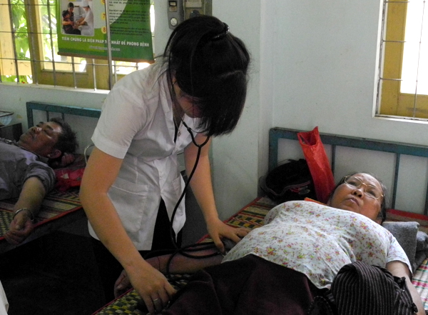 Đoàn cơ sở Bidiphar thực hiện chương trình “Tình nguyện vì cuộc sống cộng đồng”