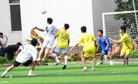 Giải bóng đá BIDIPHAR mừng xuân 2011