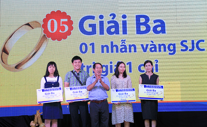 “GIẢI NHÃ MÙA HÈ” CẦU THANG BIDIPHAR