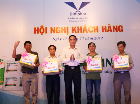 Hội nghị khách hàng Bidiphar khối Điều Trị năm 2012 tại Bình Định