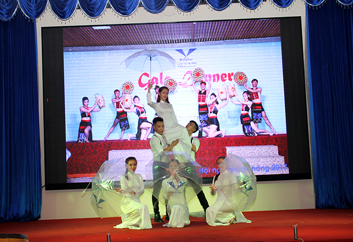 Hội ngộ khách hàng khối OTC khu vực Miền Bắc 2017 tại Bình Định