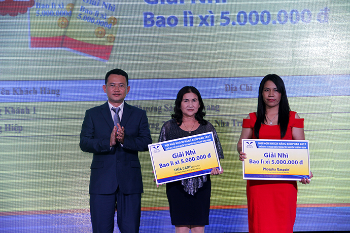 Hội ngộ khách hàng khối OTC khu vực Nam Miền Trung Tây Nguyên và Bình Định 2017 tại Phan Thiết