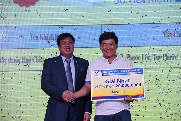 Hội ngộ khách hàng khối OTC khu vực Nam Miền Trung Tây Nguyên và Bình Định 2017 tại Phan Thiết