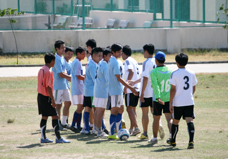 Hội thao bóng đá mini “TUỔI TRẺ TRUYỀN THỐNG – BIDIPHAR CUP” Lần thứ XII – 2012