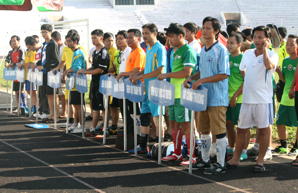 Hội thao bóng đá mini “TUỔI TRẺ TRUYỀN THỐNG – BIDIPHAR CUP” Lần thứ XIV - 2014