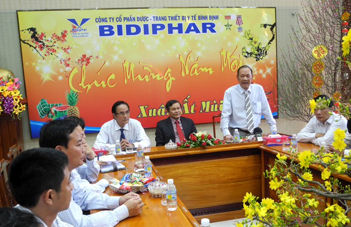 Lãnh đạo UBND tỉnh Bình Định đã đến thăm và chúc tết cán bộ, công nhân viên Công ty CP Dược – Trang Thiết bị y tế Bình Định (Bidiphar)