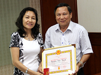 Lễ trao tặng huy hiệu 30 năm tuổi Đảng