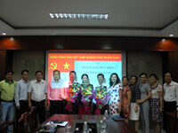 Lễ trao tặng Huy hiệu 30 năm tuổi Đảng