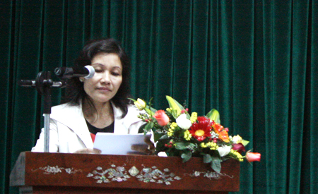 Lễ trao tặng Huy hiệu Đảng và phát thẻ Đảng viên.