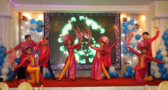 May mắn ngập tràn cùng Hội nghị khách hàng khối OTC 2016 của Bidiphar