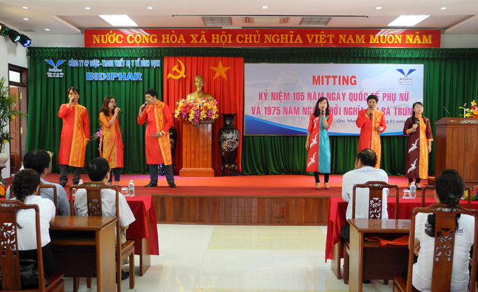 Mitting kỷ niệm 105 năm ngày Quốc tế phụ nữ và 1975 năm ngày khởi nghĩa hai bà Trưng