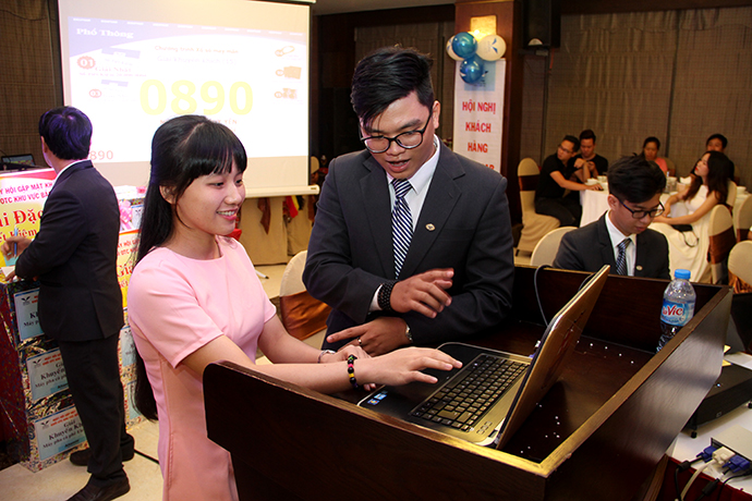 Ngày hội gặp mặt khách hàng khối OTC khu vực Bắc Miền Trung