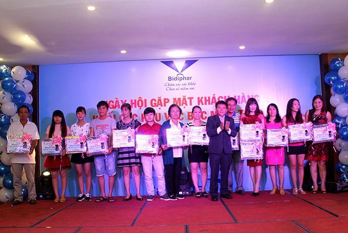 Ngày hội gặp mặt khách hàng khối OTC khu vực Bắc Miền Trung