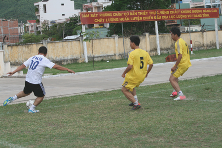 Nhãn hàng Kingdomin đồng hành cùng giải bóng đá “TUỔI TRẺ TRUYỀN THỐNG – BIDIPHAR CUP” Lần thứ XIII - 2013