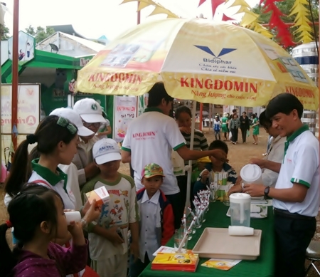 Nhãn hàng Kingdomin tại hội chợ “Hàng Việt nam chất lượng cao” Tổ chức tại Tỉnh Đăk Lăk