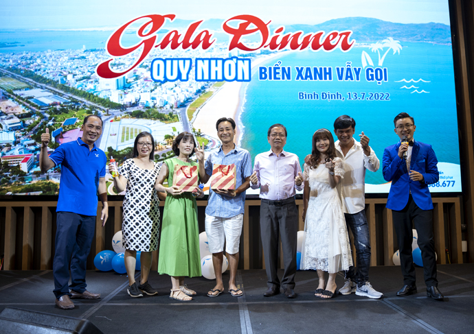 KHÁCH HÀNG TRẢI NGHIỆM THIÊN ĐƯỜNG MALDIVES “PHIÊN BẢN VIỆT” CÙNG DƯỢC BÌNH ĐỊNH