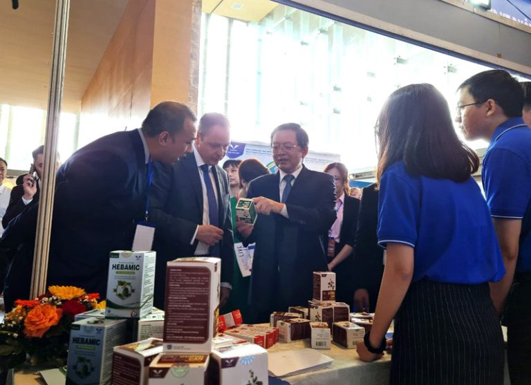 BIDIPHAR – DƯỢC BÌNH ĐỊNH THAM DỰ HỘI NGHỊ XÚC TIẾN ĐẦU TƯ CÁC DOANH NGHIỆP ĐỨC