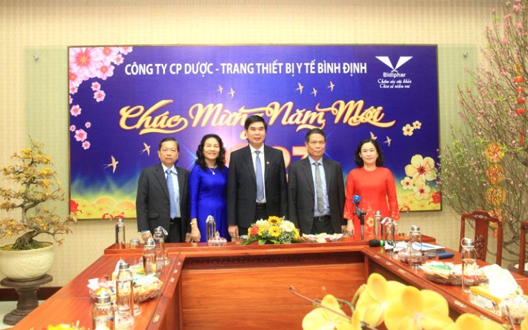 LÃNH ĐẠO TỈNH BÌNH ĐỊNH ĐẾN THĂM, CHÚC TẾT BIDIPHAR NHÂN DỊP ĐẦU XUÂN