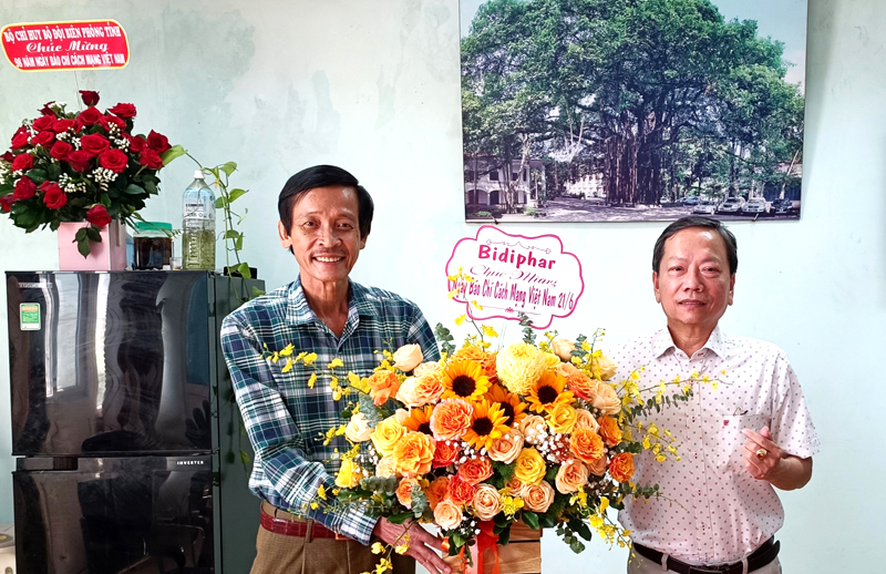 BIDIPHAR – DƯỢC BÌNH ĐỊNH CHÚC MỪNG NGÀY BÁO CHÍ CÁCH MẠNG VIỆT NAM