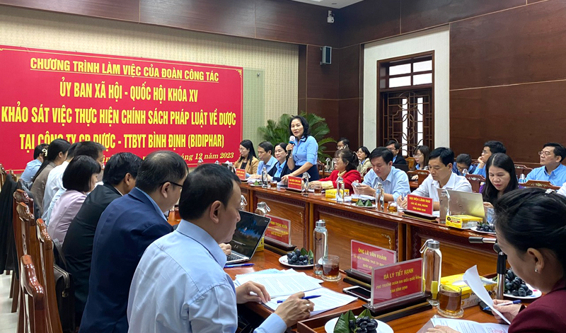 ĐOÀN CÔNG TÁC CỦA ỦY BAN XÃ HỘI - QUỐC HỘI ĐẾN THĂM VÀ LÀM VIỆC TẠI BIDIPHAR