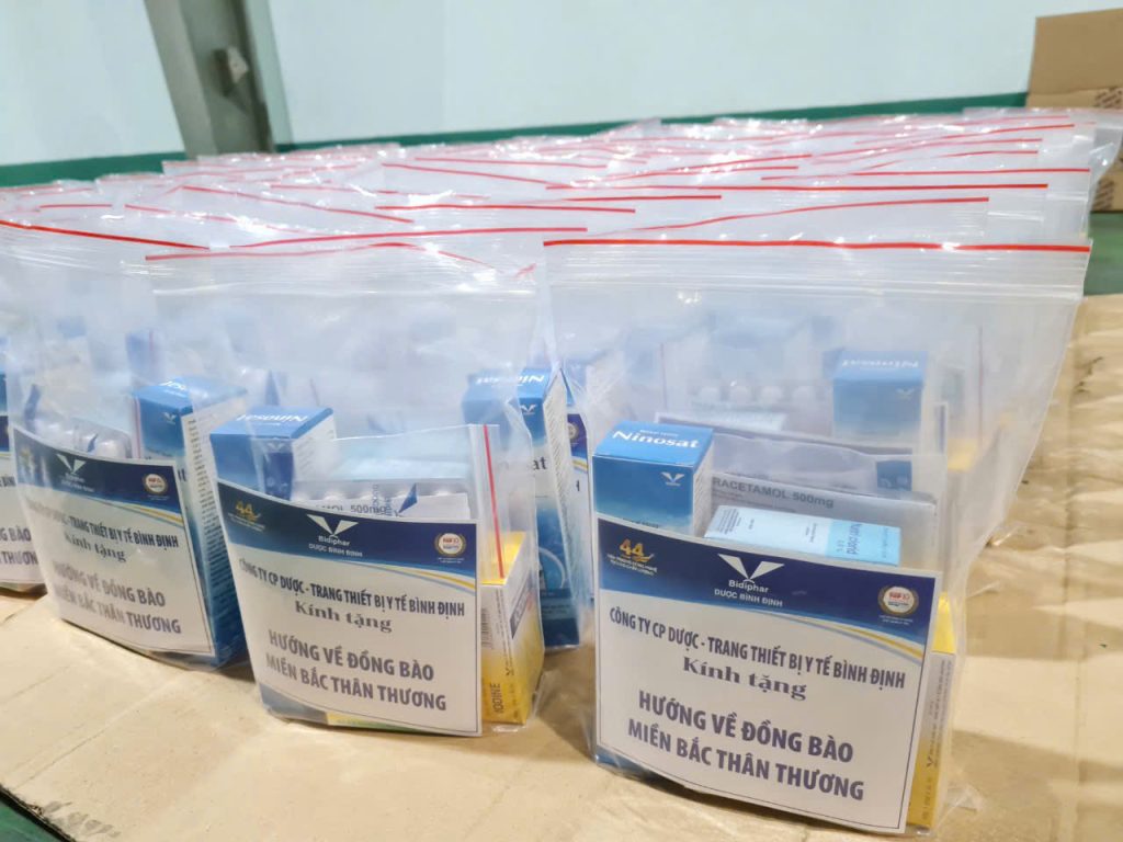 BIDIPHAR DƯỢC BÌNH ĐỊNH - HƯỚNG VỀ ĐỒNG BÀO MIỀN BẮC THÂN THƯƠNG SAU THIÊN TAI