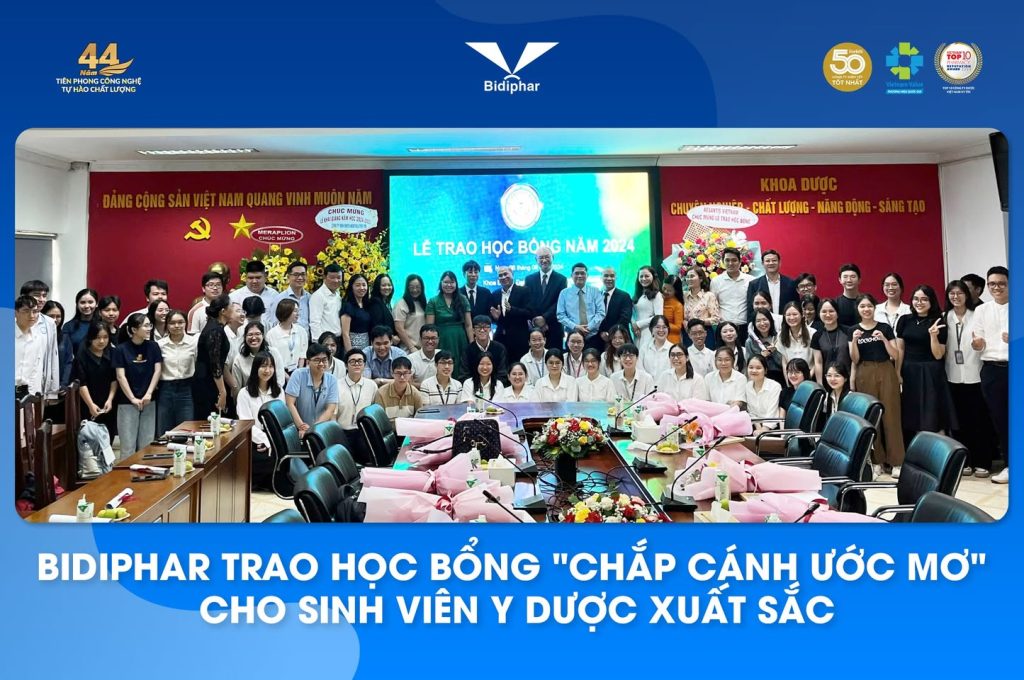 LỄ TRAO HỌC BỔNG 2024 TẠI ĐH Y DƯỢC TPHCM – BIDIPHAR TỰ HÀO ĐỒNG HÀNH CÙNG TƯƠI SÁNG TƯƠNG LAI NGÀNH DƯỢC VIỆT NAM
