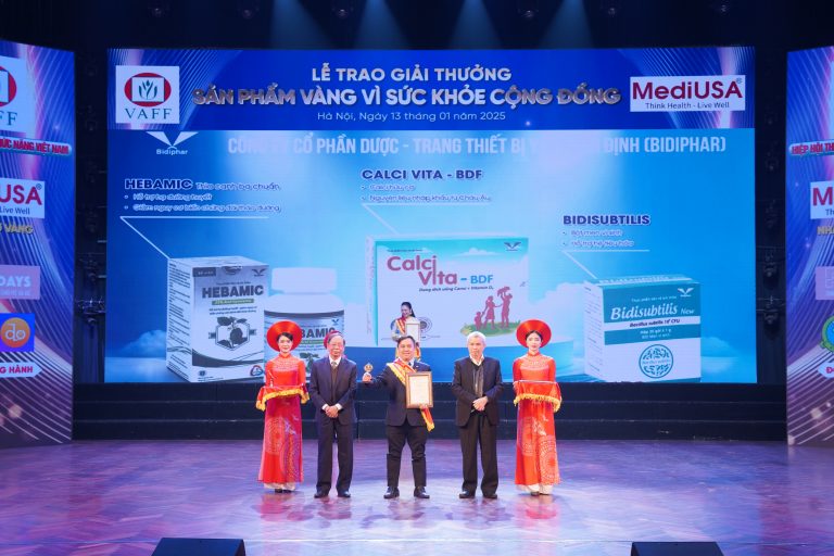 BIDIPHAR VINH DỰ NHẬN 3 HUY CHƯƠNG VÀNG VÌ SỨC KHỎE CỘNG ĐỒNG